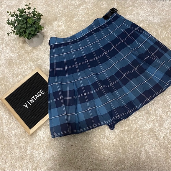 Vintage Dresses & Skirts - vintage pleated skirt